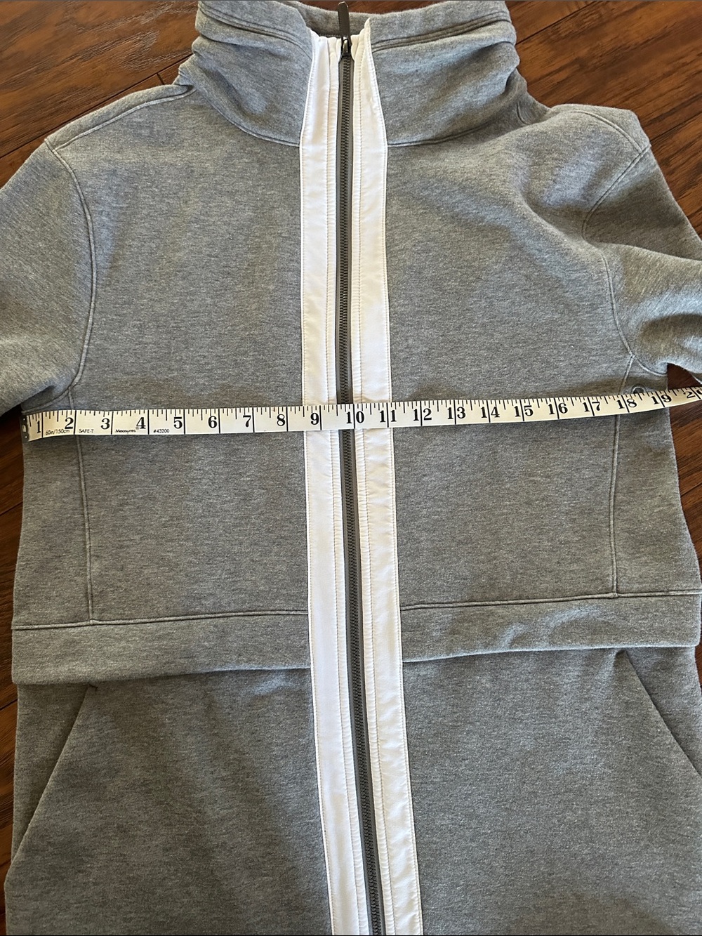 lululemon zip up - Picture 10 of 10